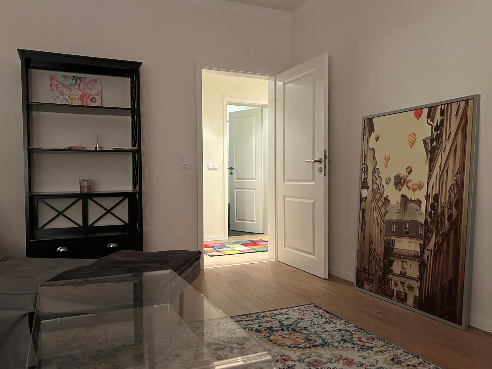 Schoene Neue 4 Zimmer Wohnung Mit Sued-Balkon Bis 8 Personen Naumburg  Eksteriør bilde